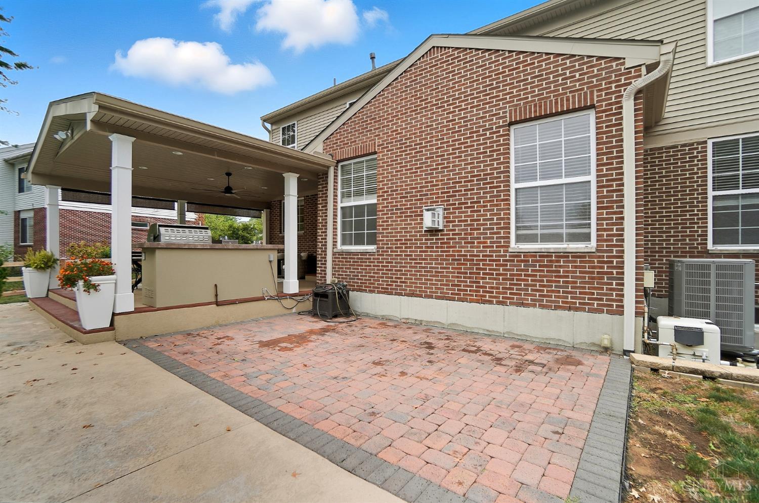 1097 Stone Oak Boulevard