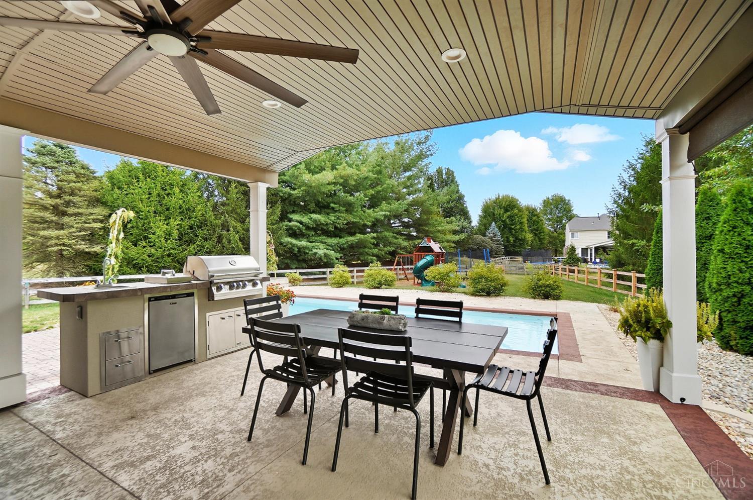 1097 Stone Oak Boulevard