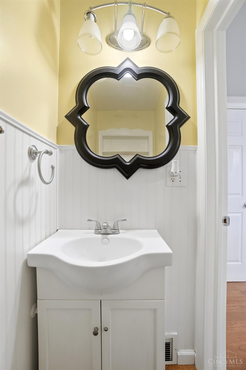 3105 Hampton Place