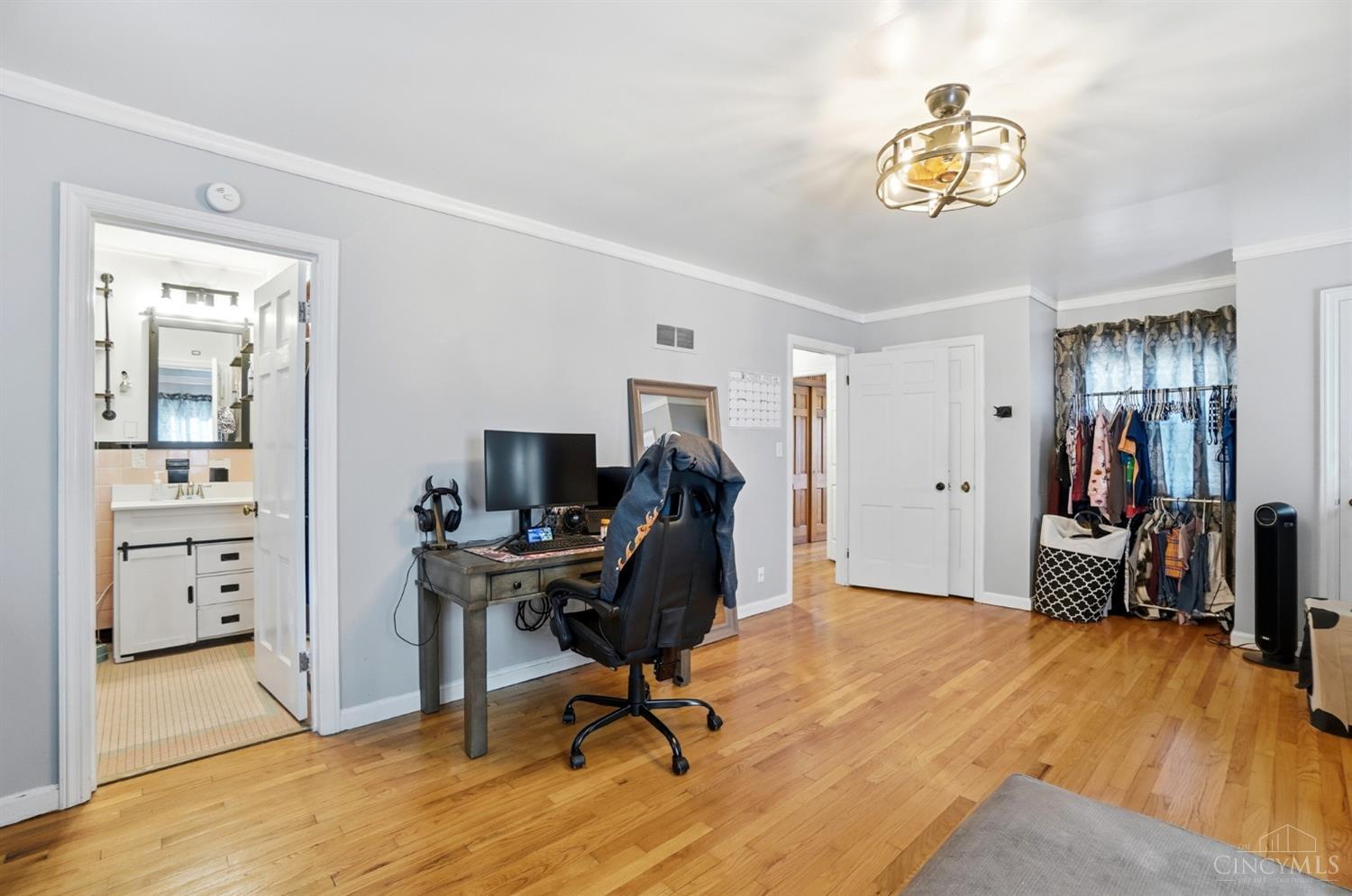 3105 Hampton Place