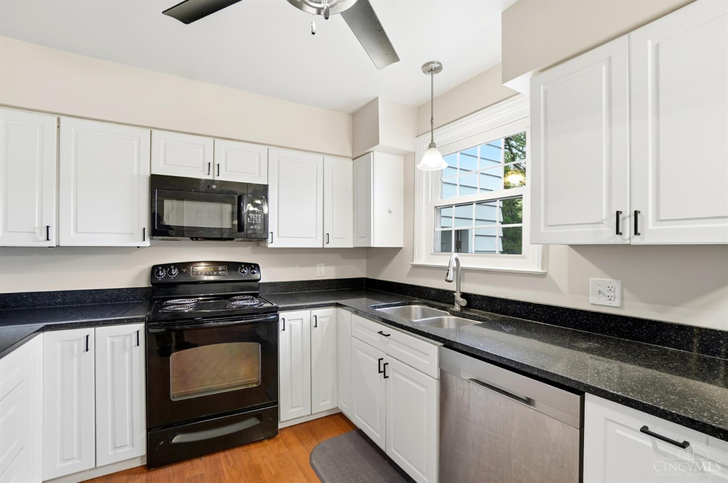 3105 Hampton Place
