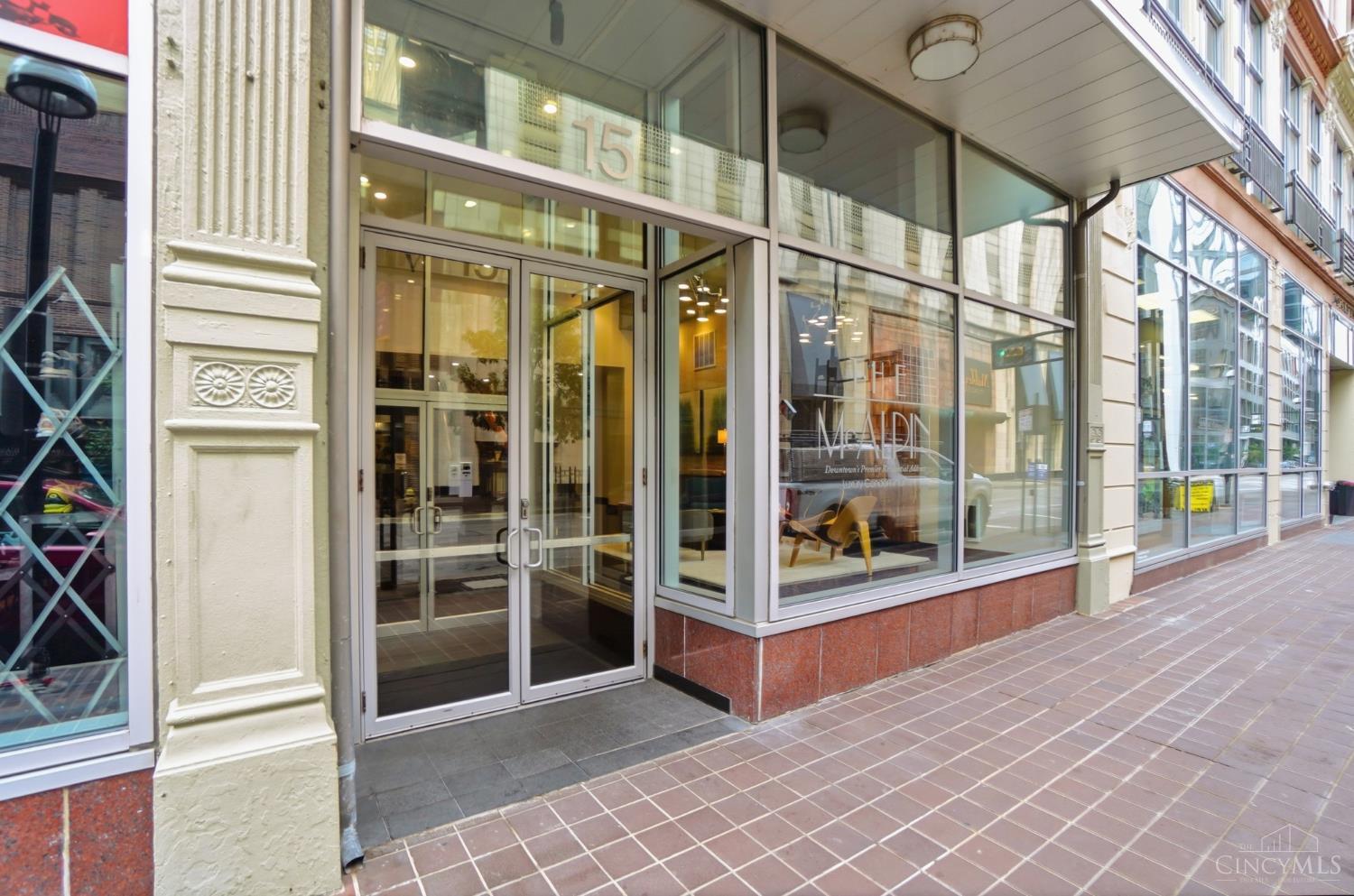 15 W 4th Street 201