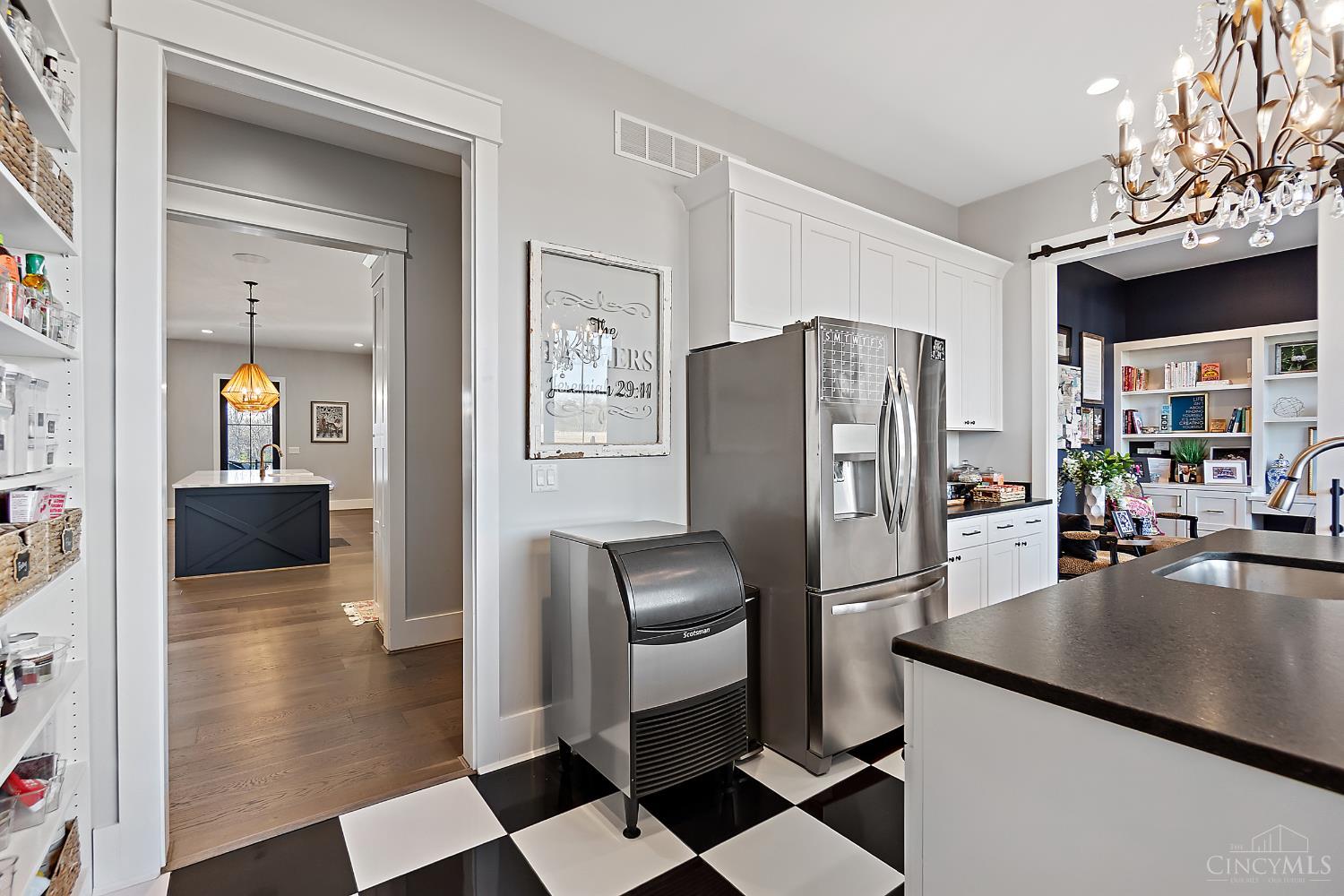 3647 State Route 222