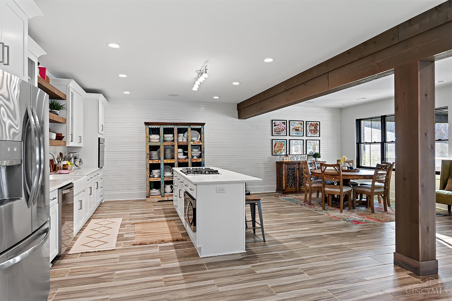 3647 State Route 222