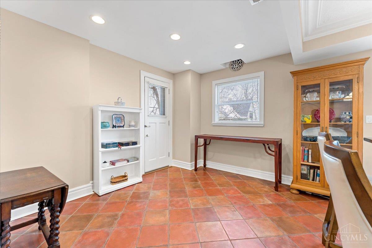 2324 Park Avenue 40