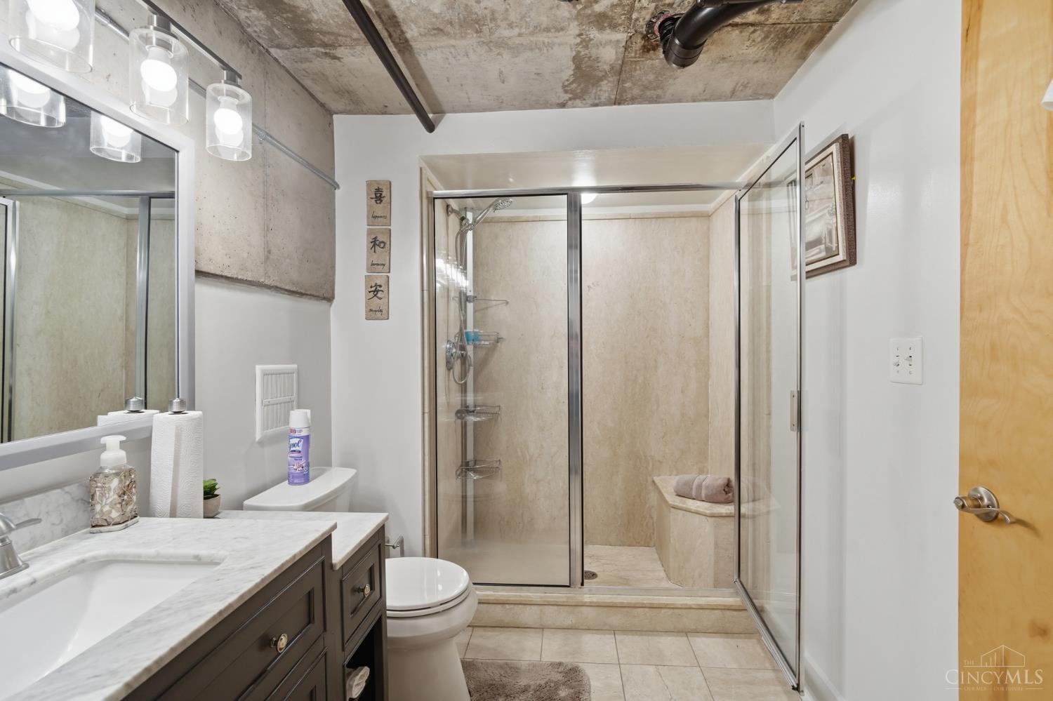 353 W Fourth Street 409