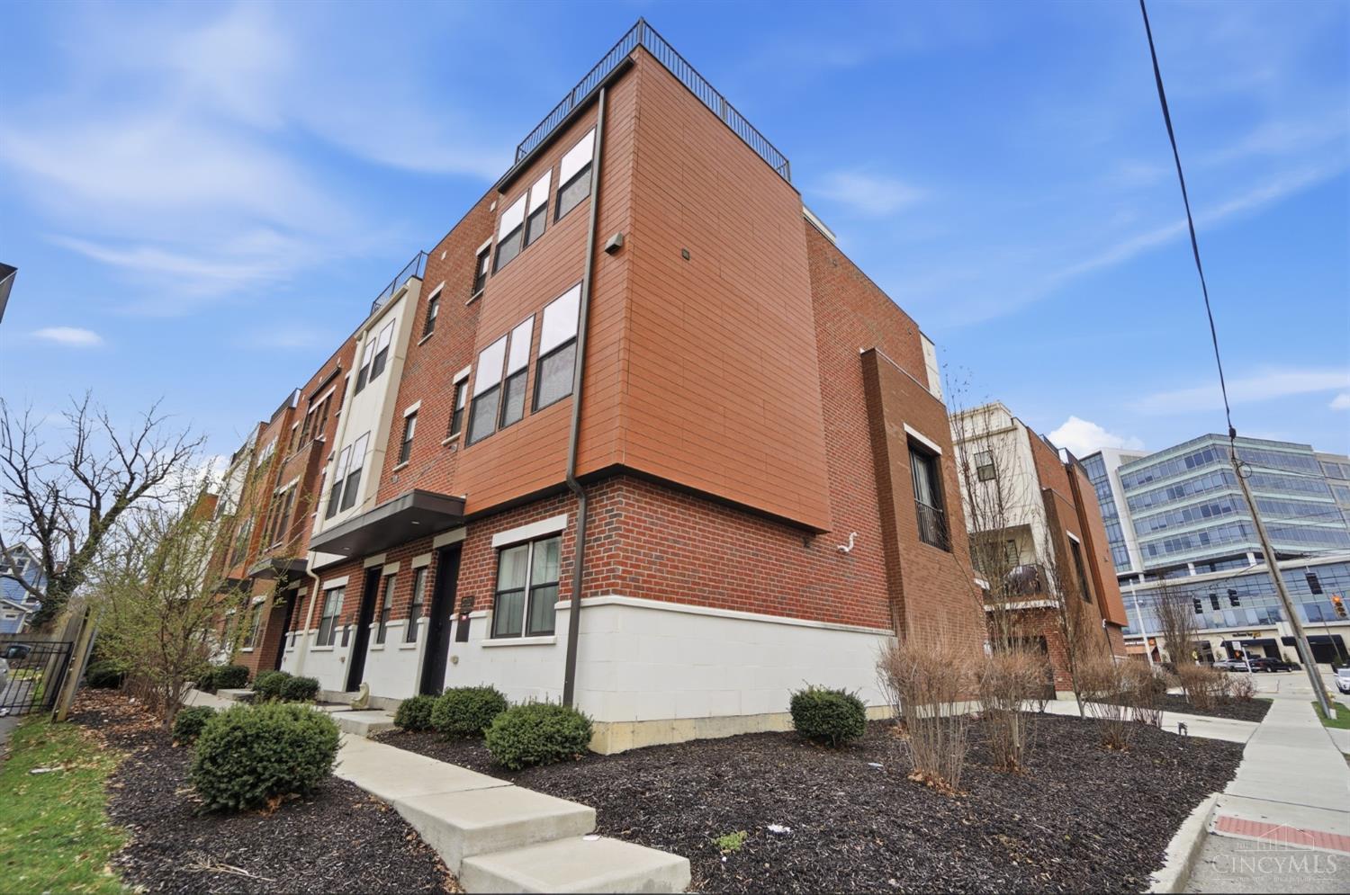 2711 Hyde Park Avenue C