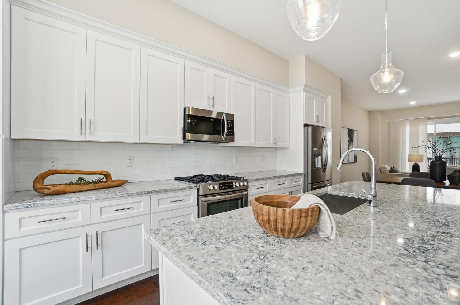 2711 Hyde Park Avenue C