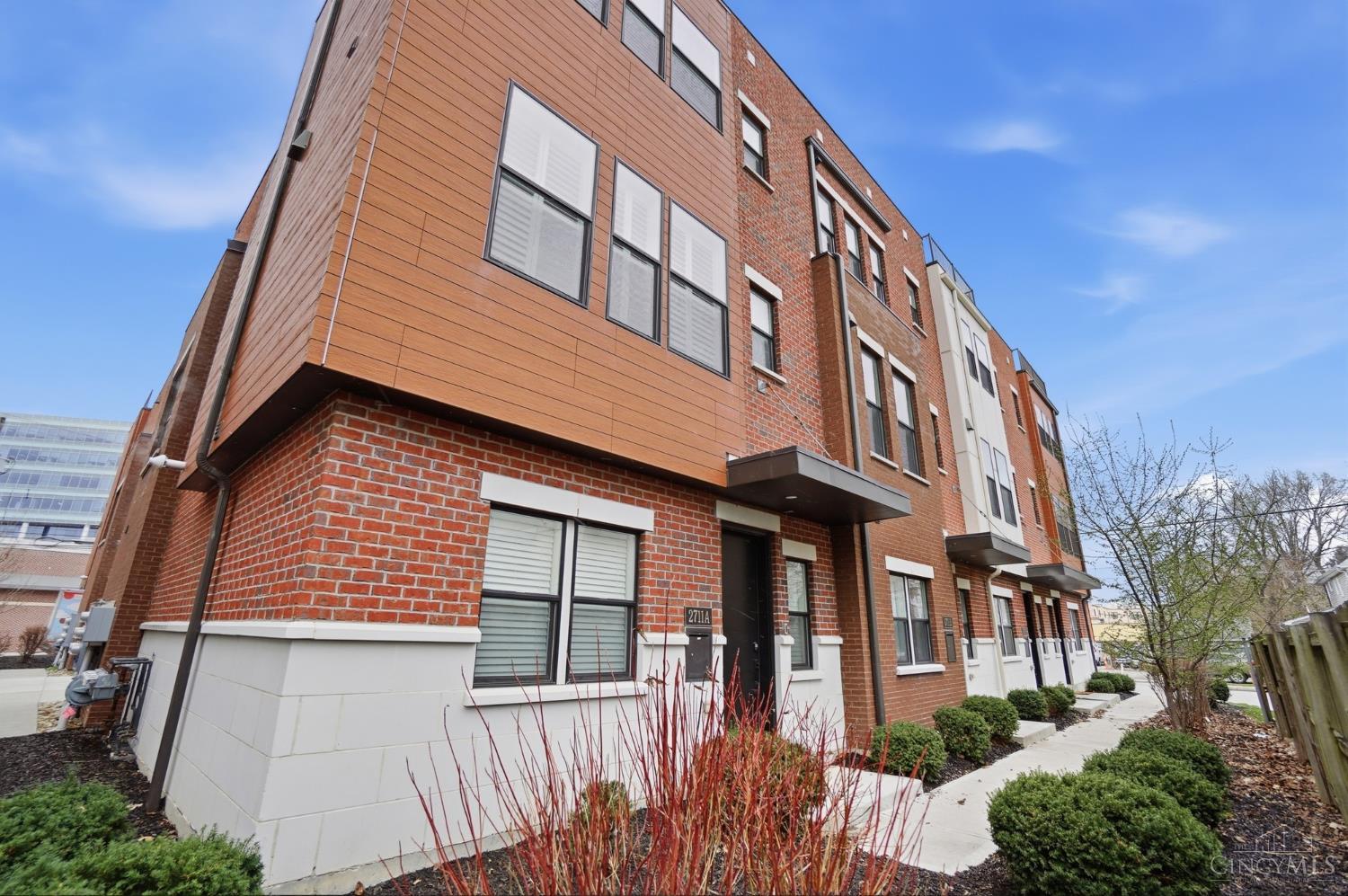 2711 Hyde Park Avenue C