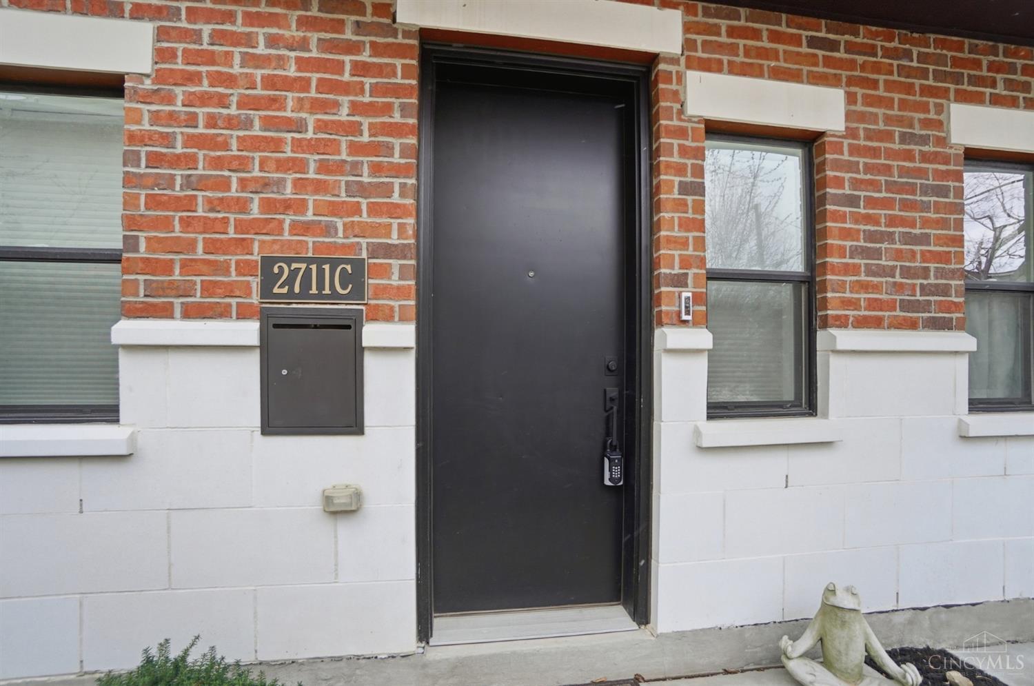 2711 Hyde Park Avenue C