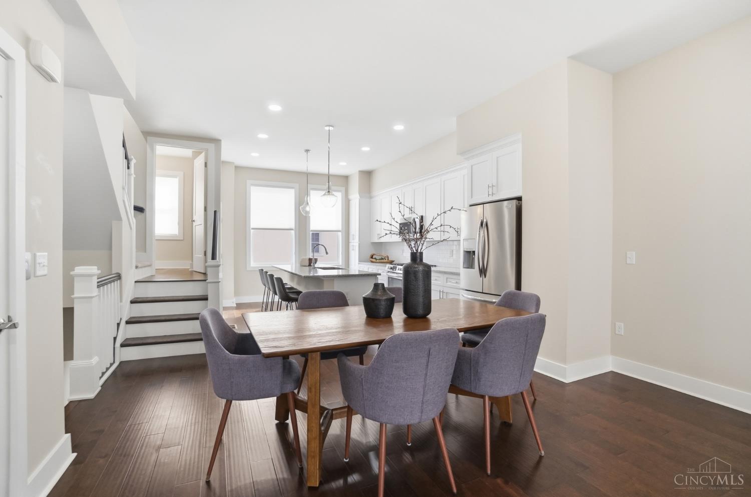 2711 Hyde Park Avenue C