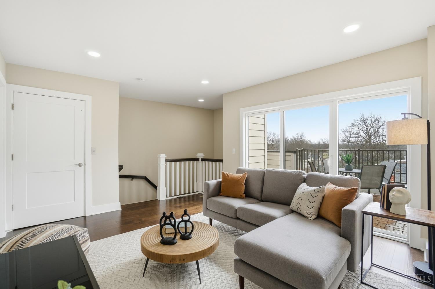 2711 Hyde Park Avenue C