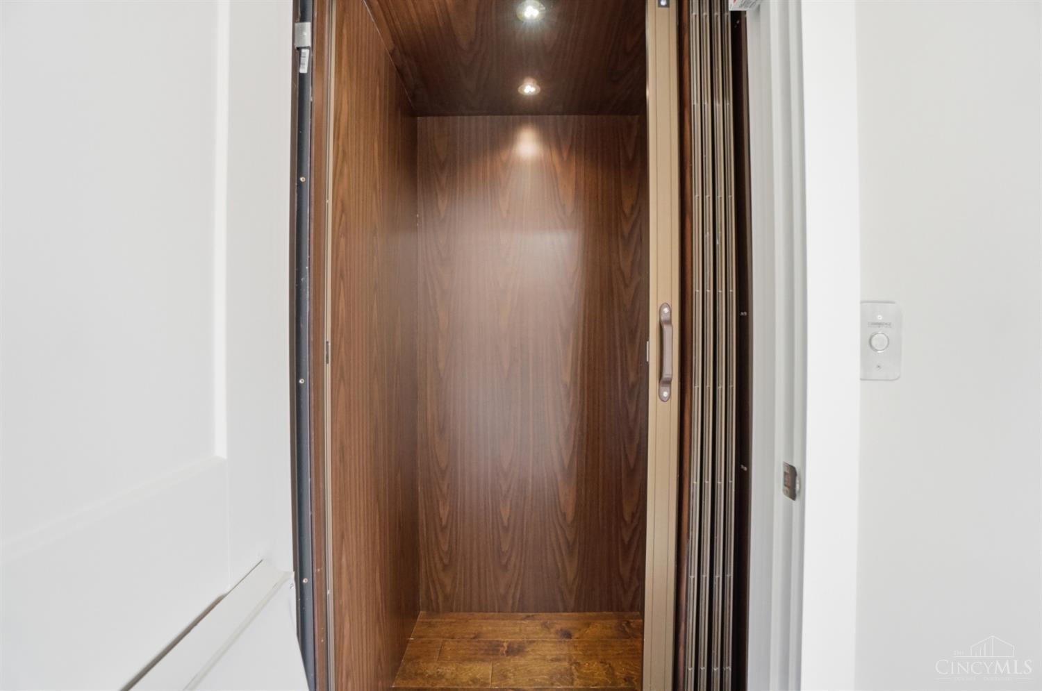 2711 Hyde Park Avenue C