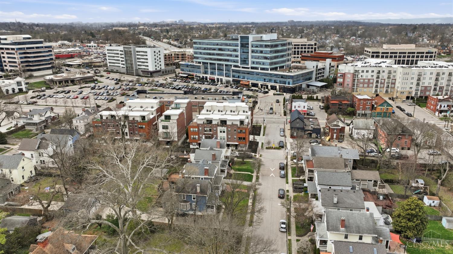 2711 Hyde Park Avenue C