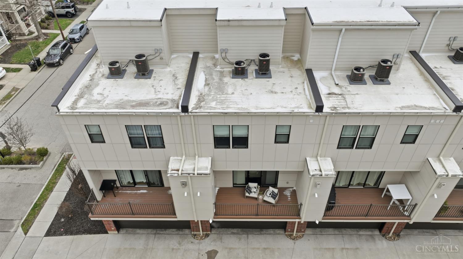 2711 Hyde Park Avenue C