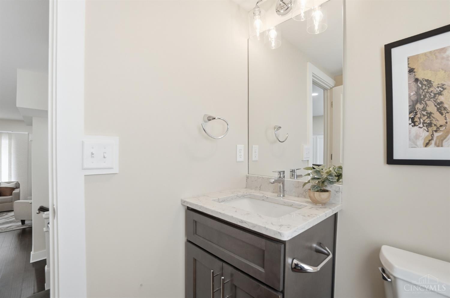 2711 Hyde Park Avenue C