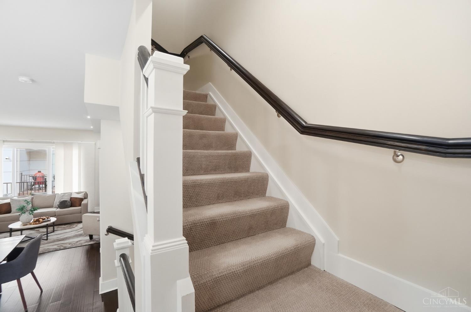 2711 Hyde Park Avenue C