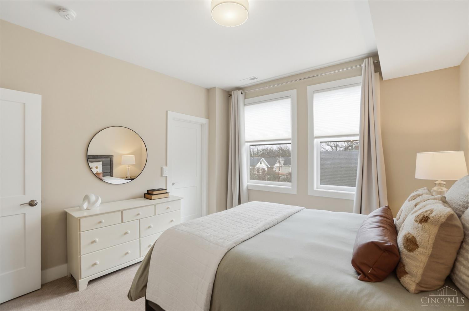 2711 Hyde Park Avenue C