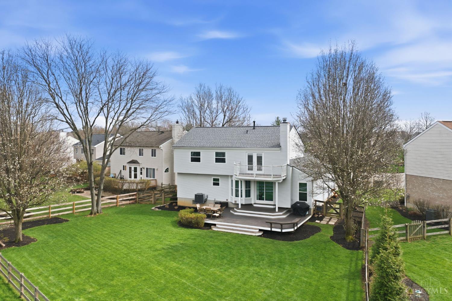 4472 S Mallard Cove