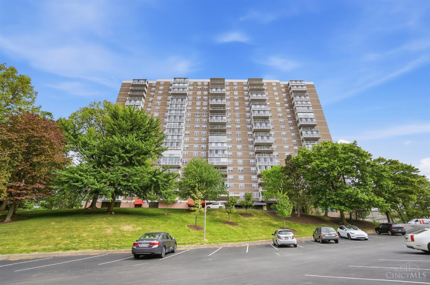 2444 Madison Road 2002