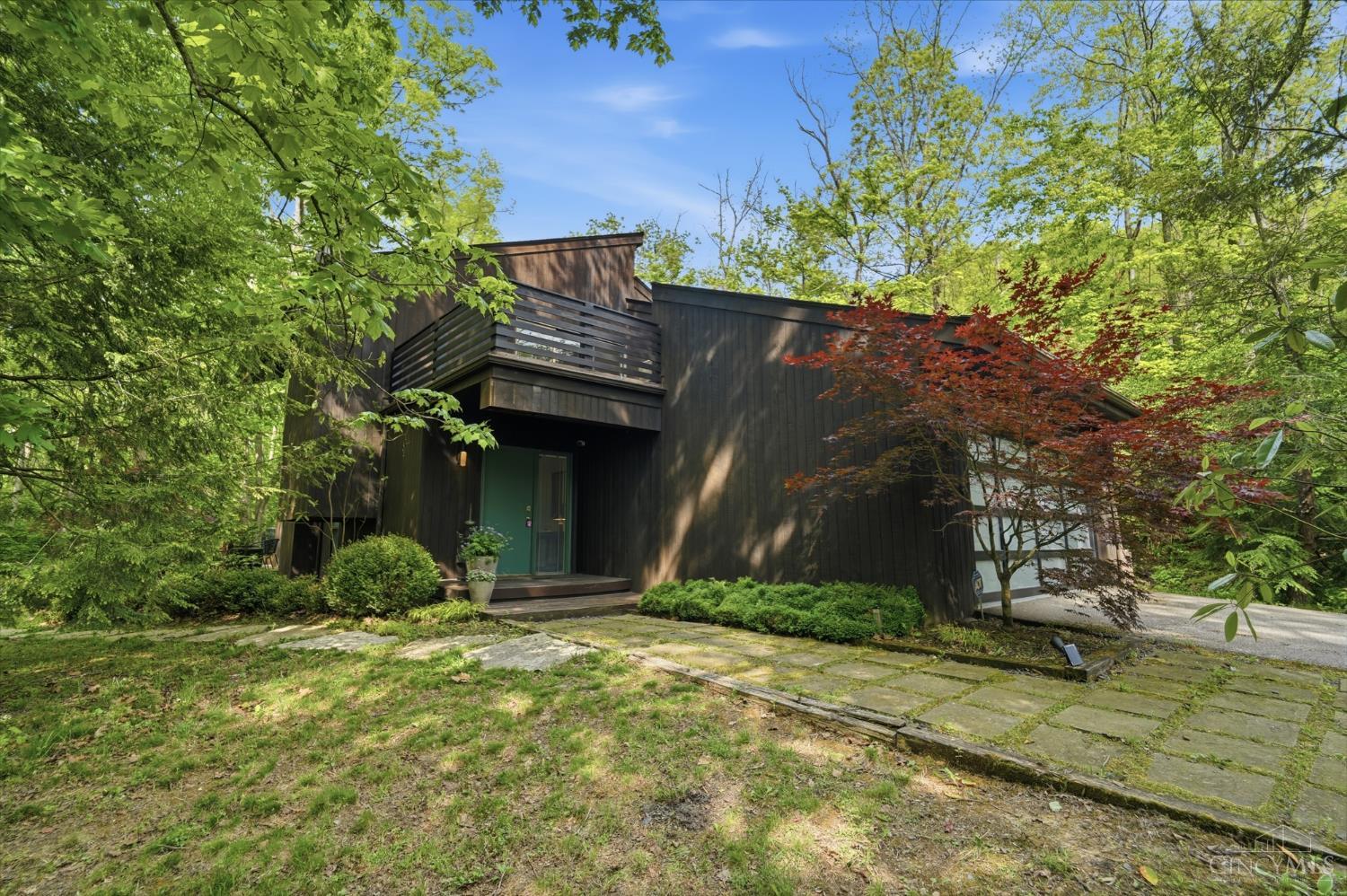 454 8 Mile Road