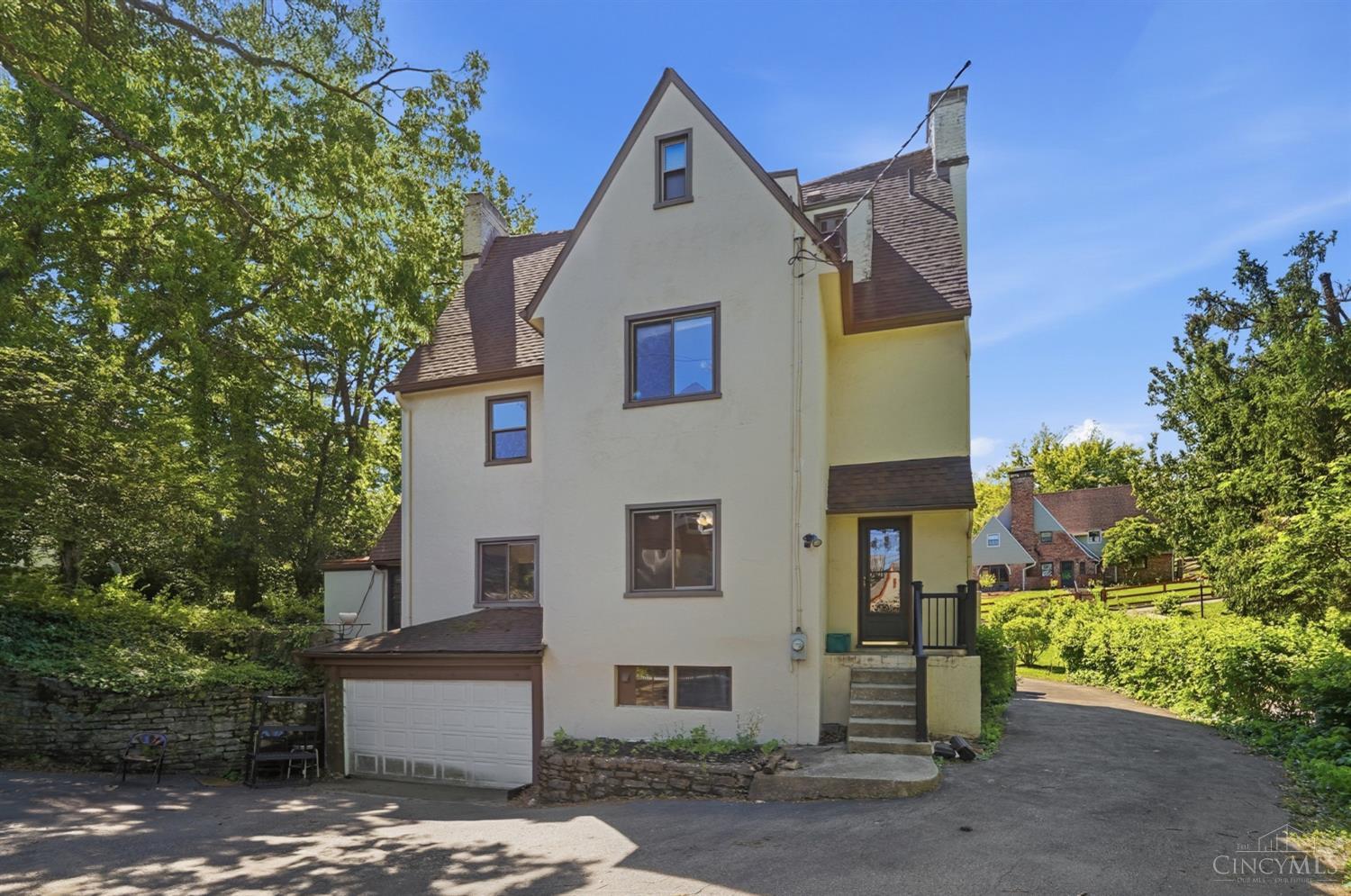 3931 Leyman Drive