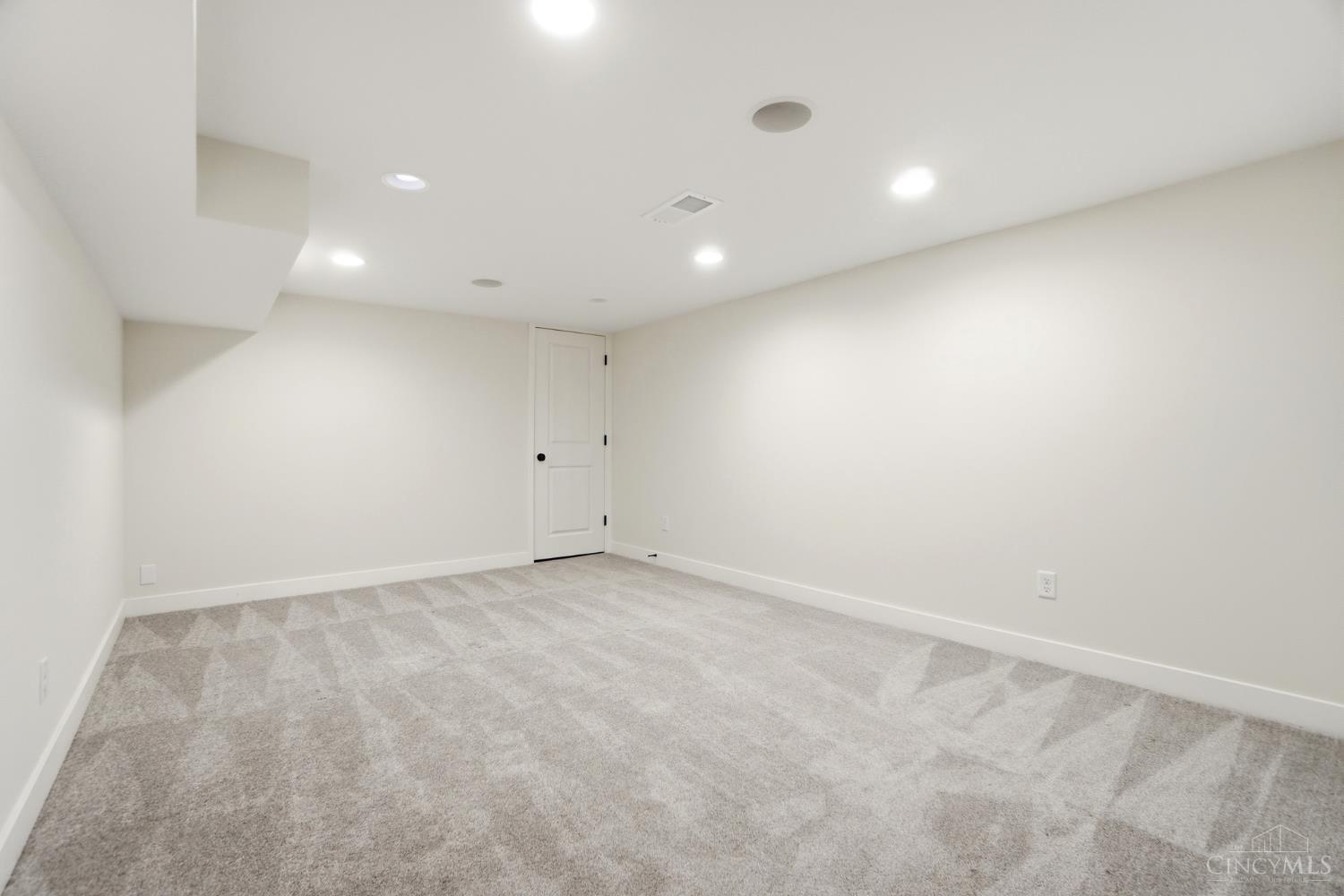 9860 Delray Drive