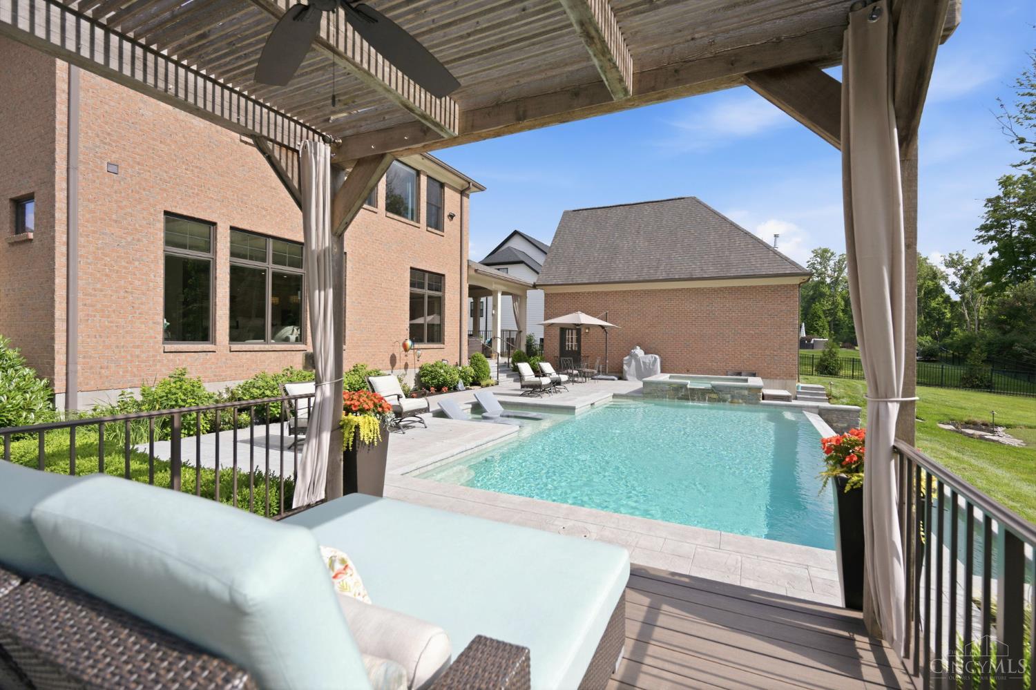 587 Forestedge Drive