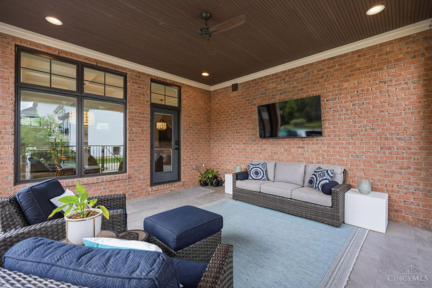 587 Forestedge Drive