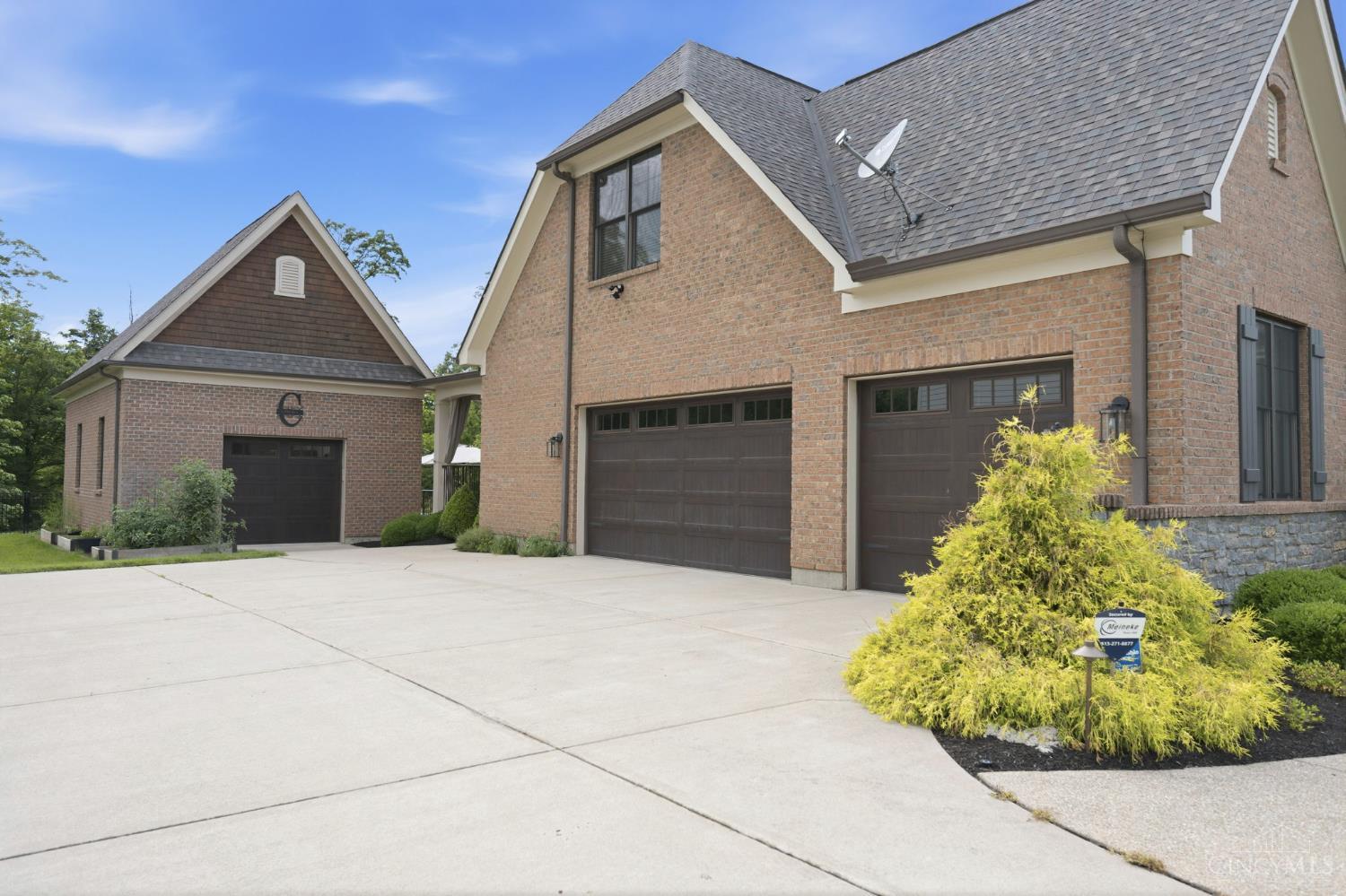 587 Forestedge Drive