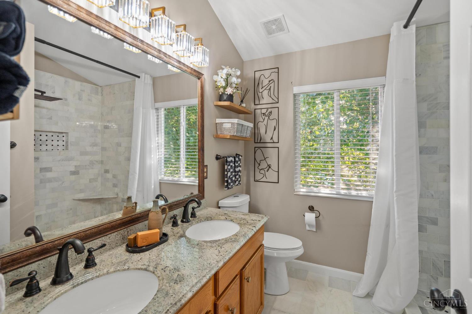 218 Silver Fox Court