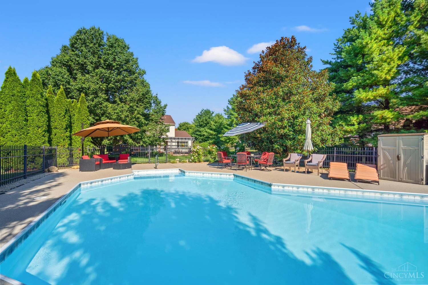 218 Silver Fox Court