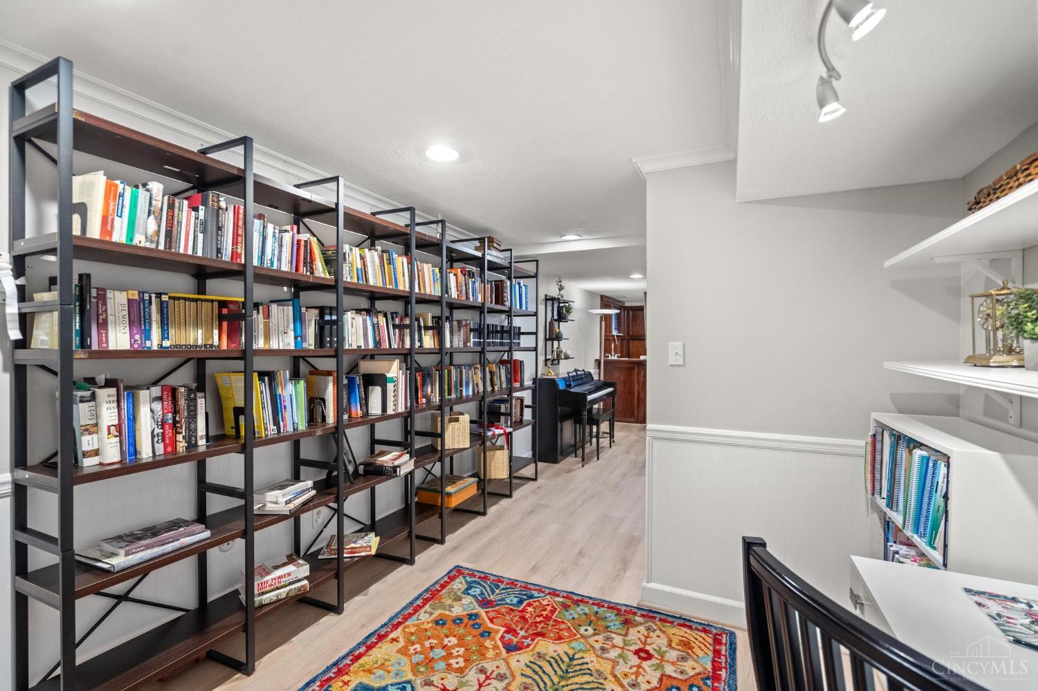 218 Silver Fox Court