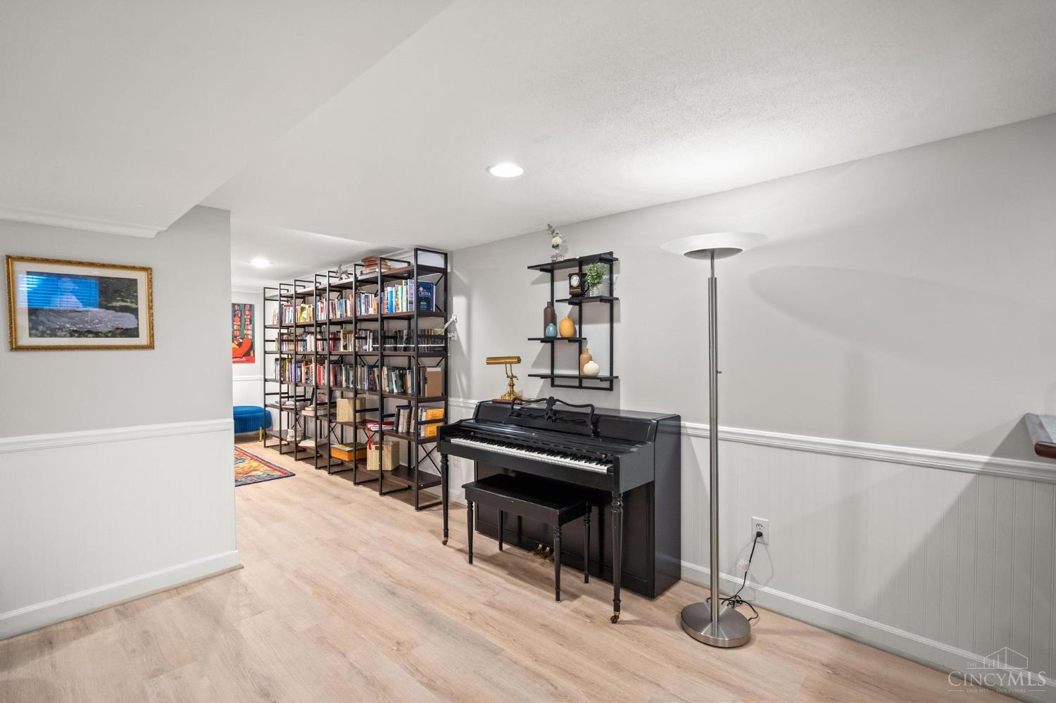 218 Silver Fox Court