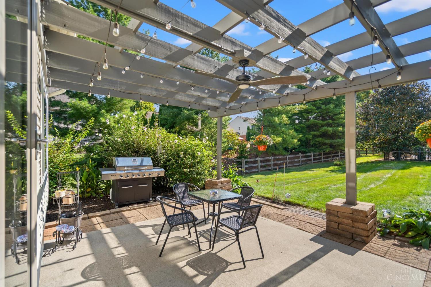 218 Silver Fox Court