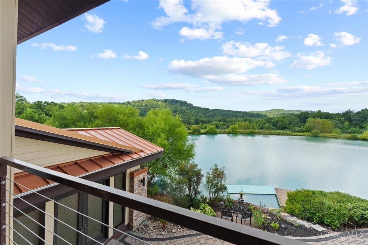 1805 Waggoner Riffle Road