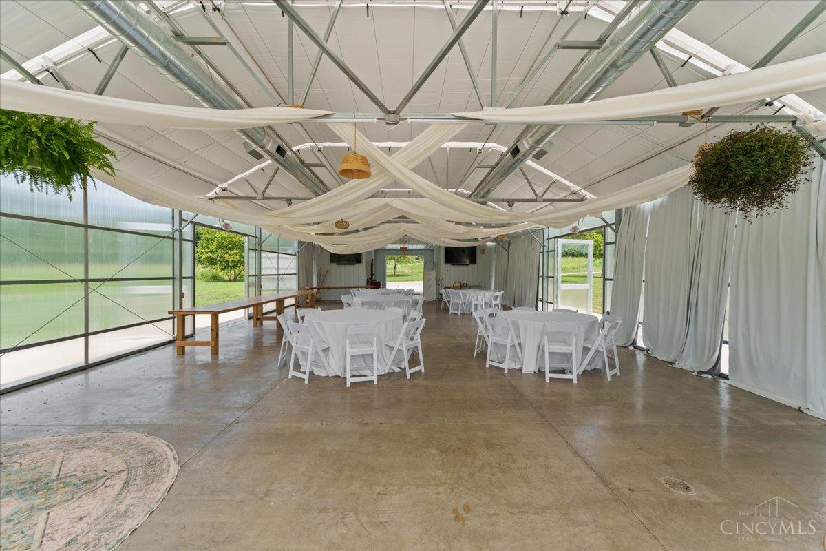1805 Waggoner Riffle Road