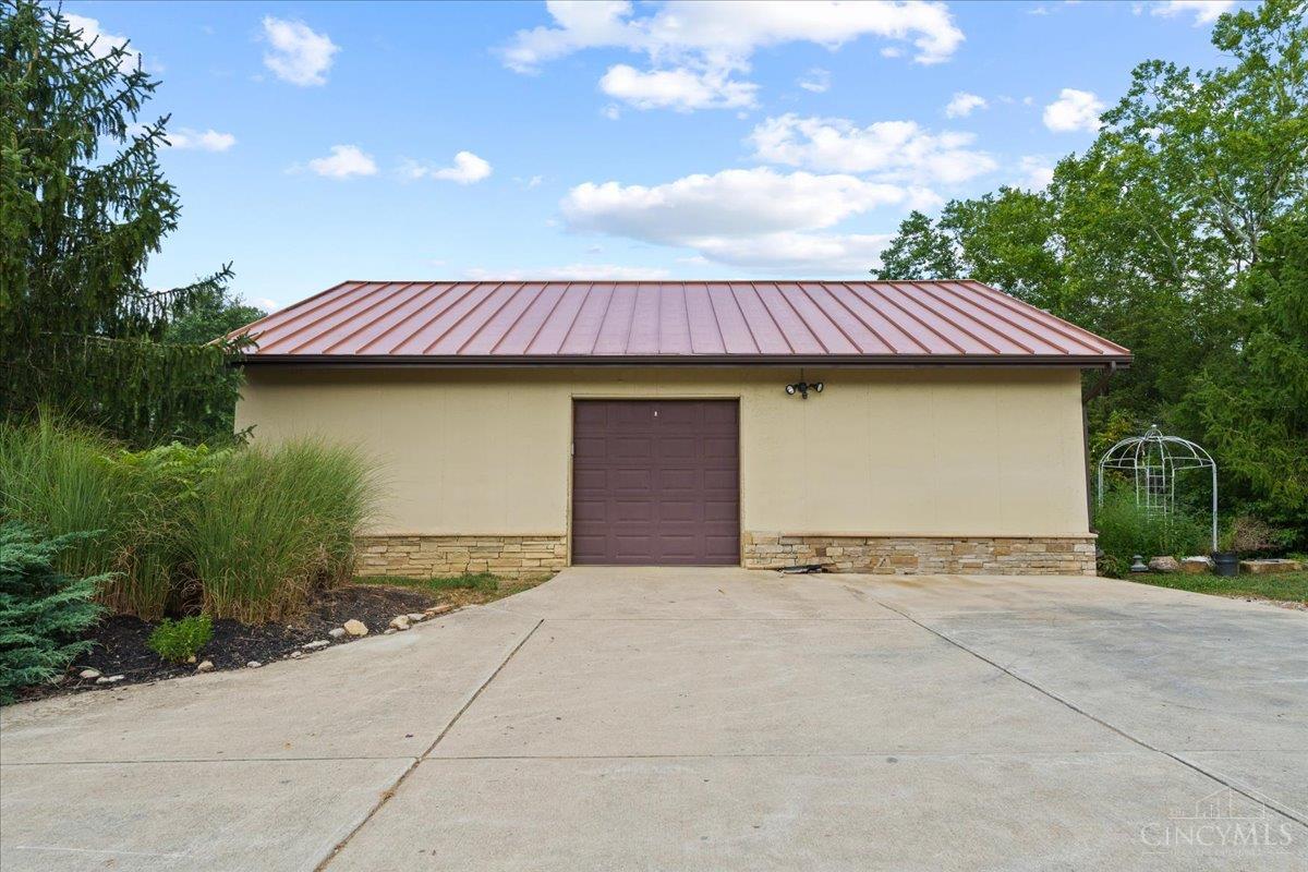 1805 Waggoner Riffle Road