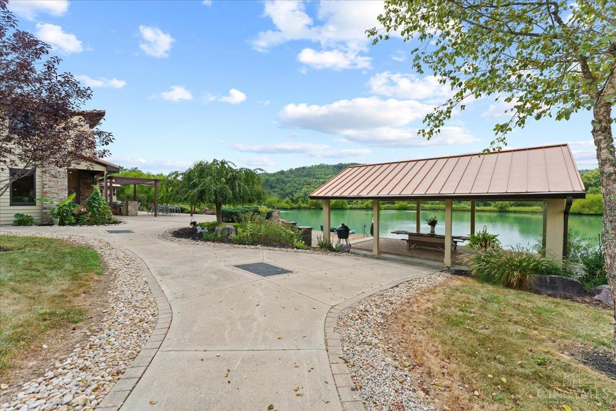 1805 Waggoner Riffle Road