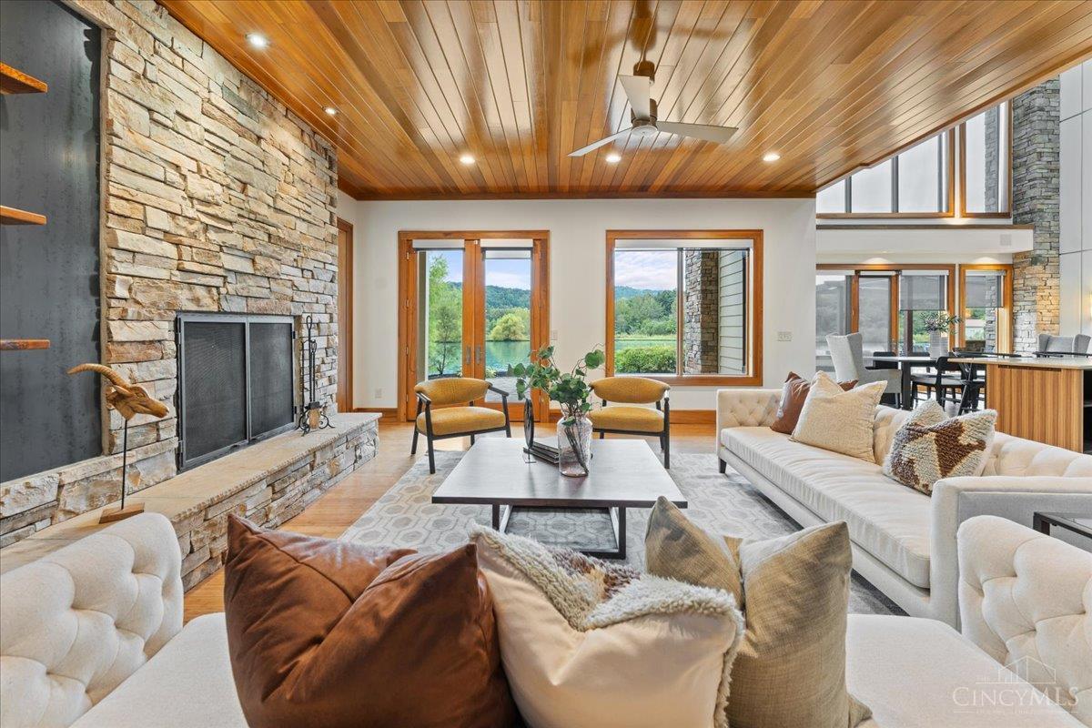 1805 Waggoner Riffle Road