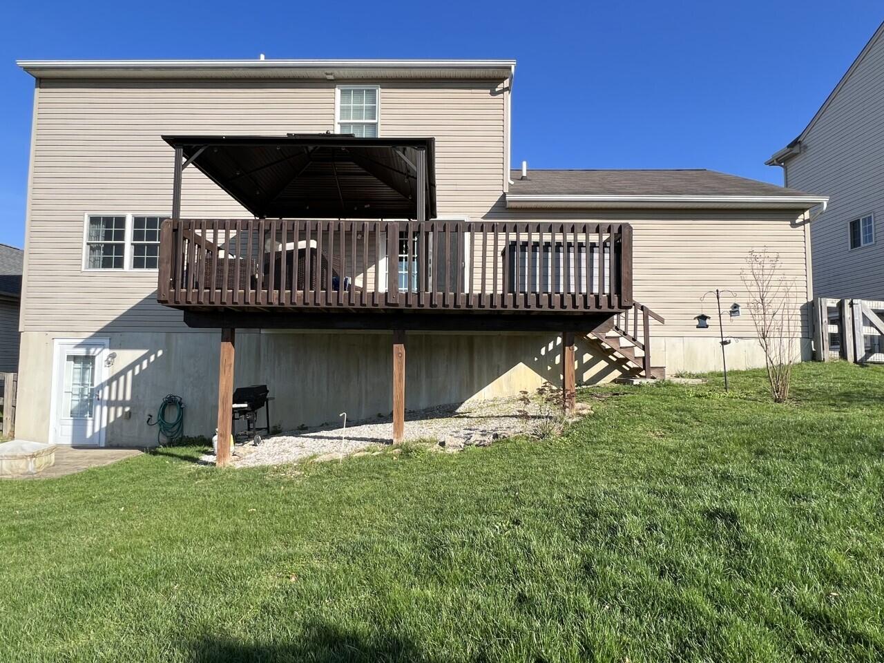 10202 Chestnut Oak Drive