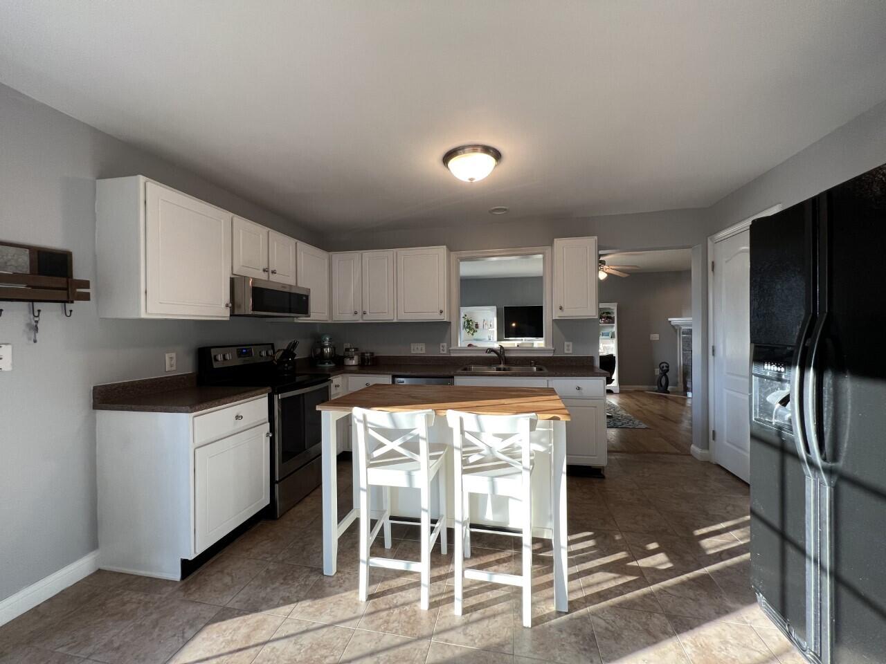 10202 Chestnut Oak Drive