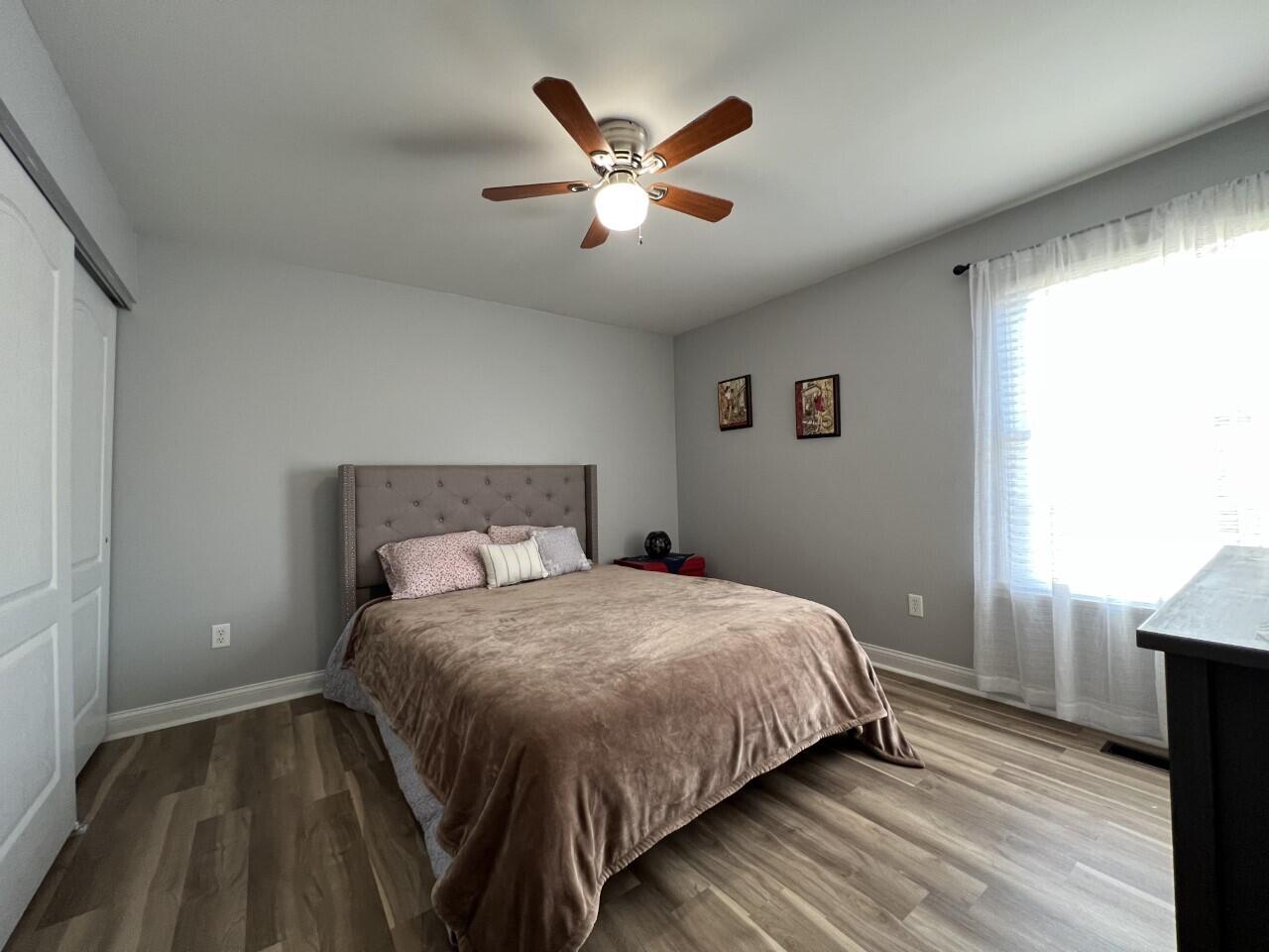 10202 Chestnut Oak Drive