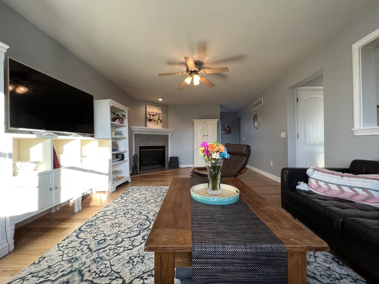 10202 Chestnut Oak Drive