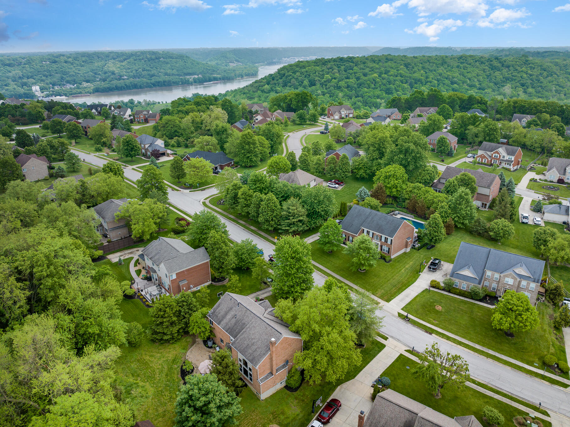 1610 Grandview Drive