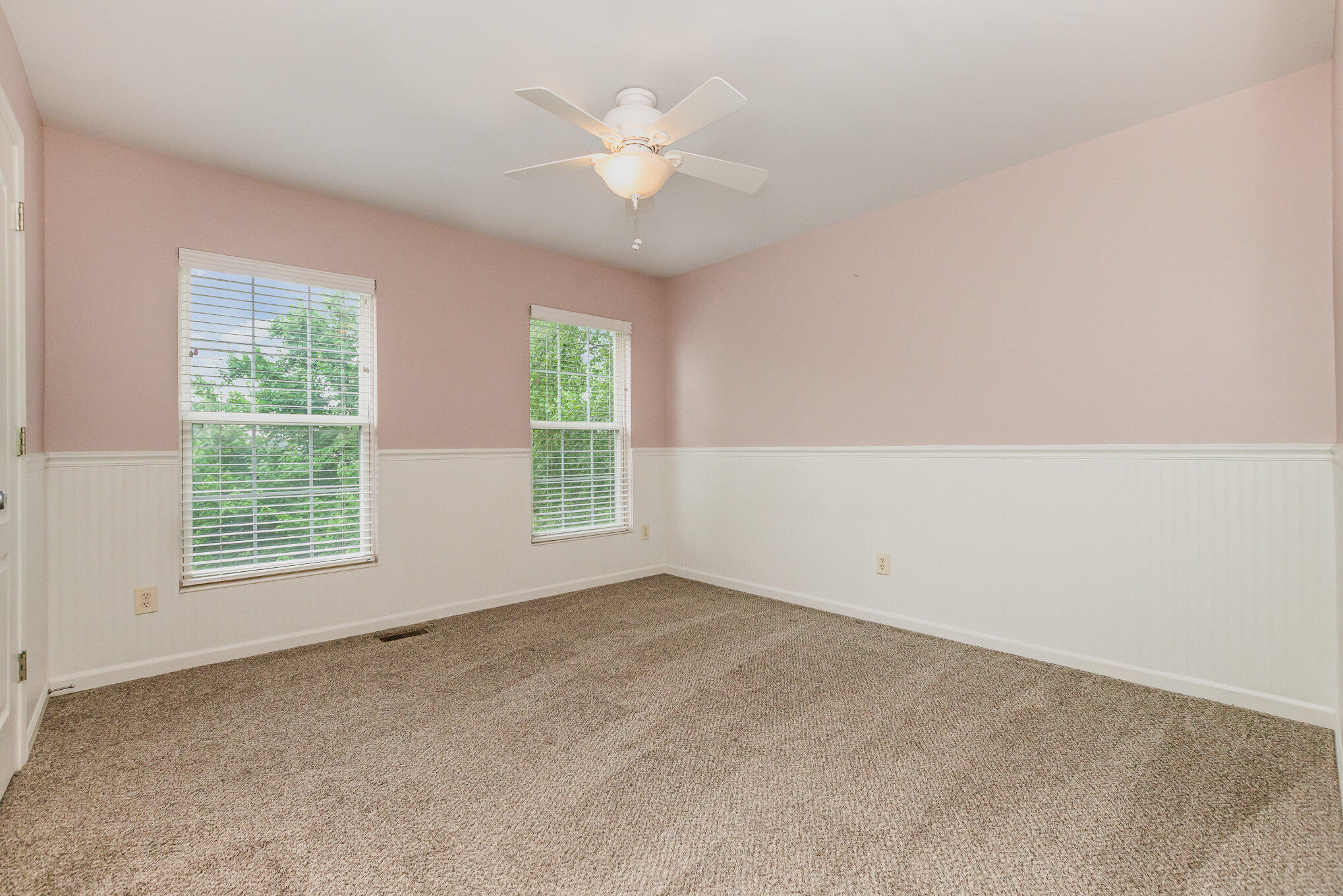 1610 Grandview Drive