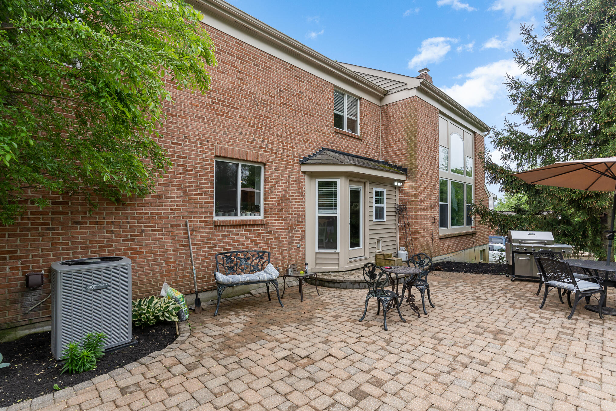 1610 Grandview Drive