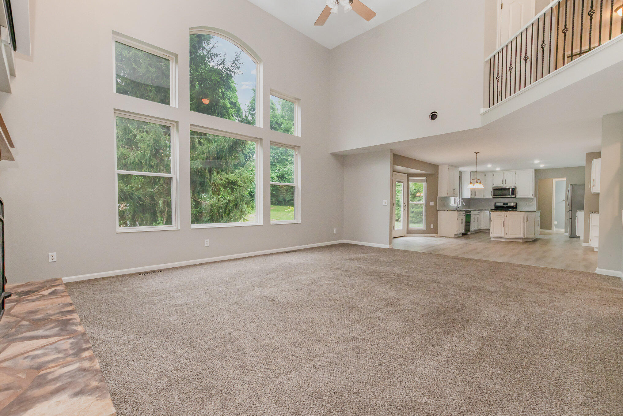 1610 Grandview Drive