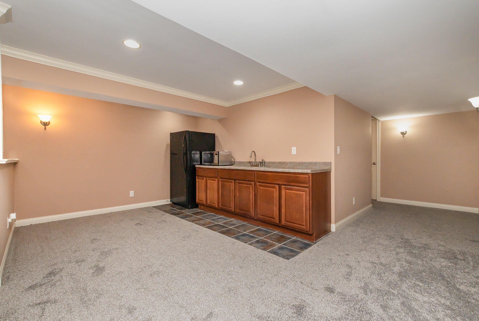 1610 Grandview Drive