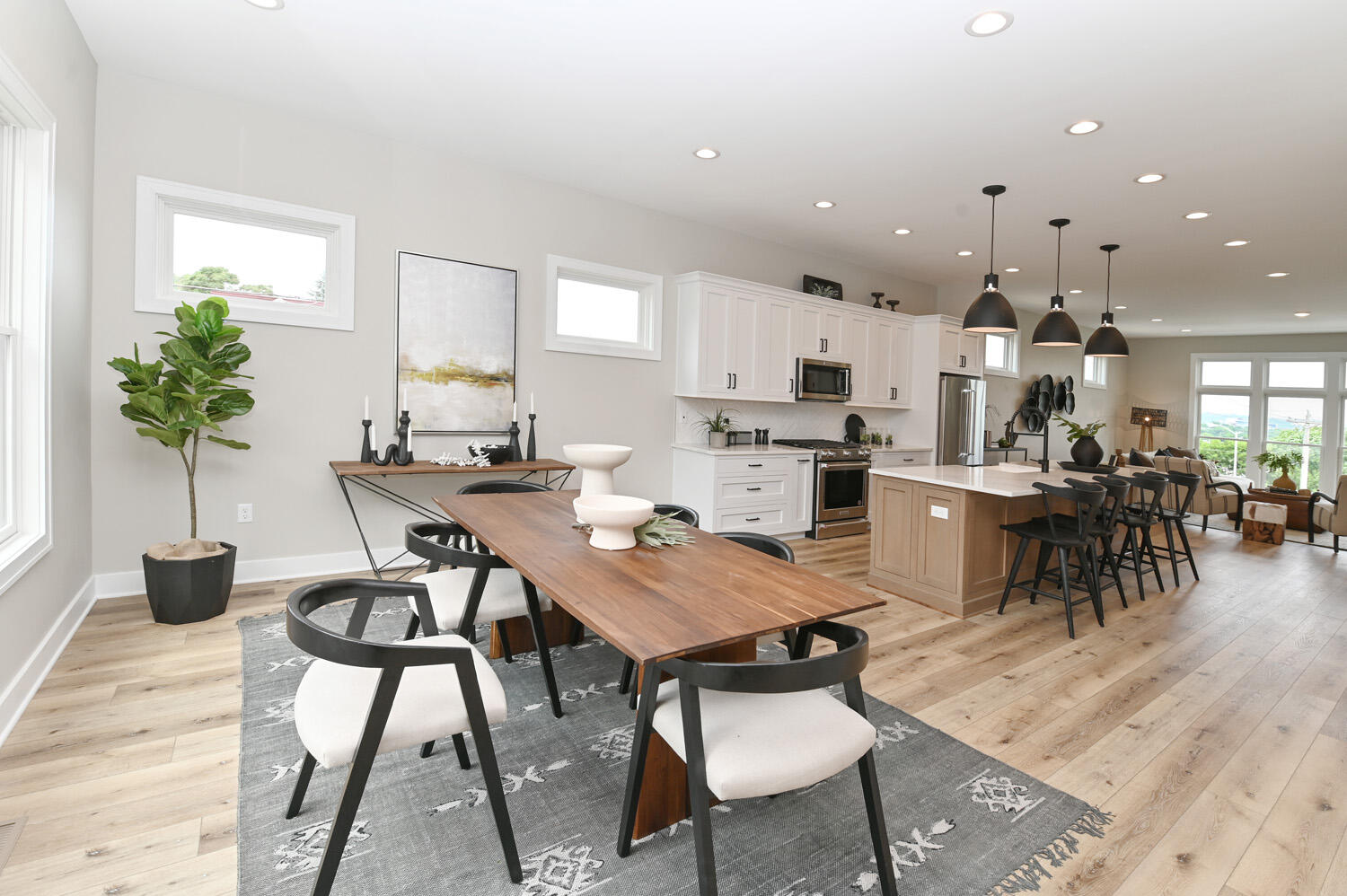 142 W 13th Street, Lot 17